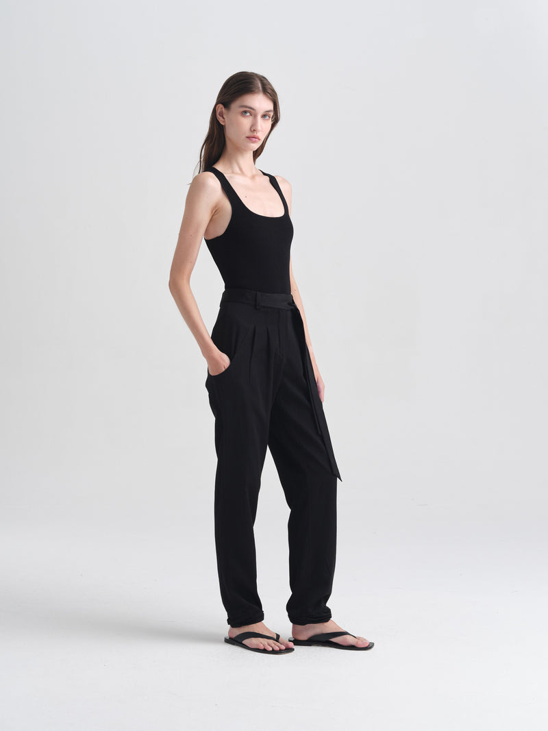 IGC_CAP_30_xxx-Adrianne_Pants_Black_3596