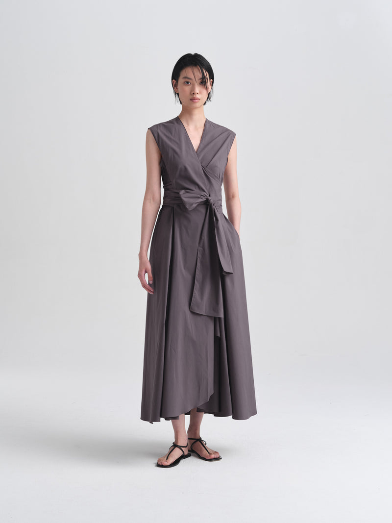 IGC_CAP_30_xxx-Saunder_Dress_3528